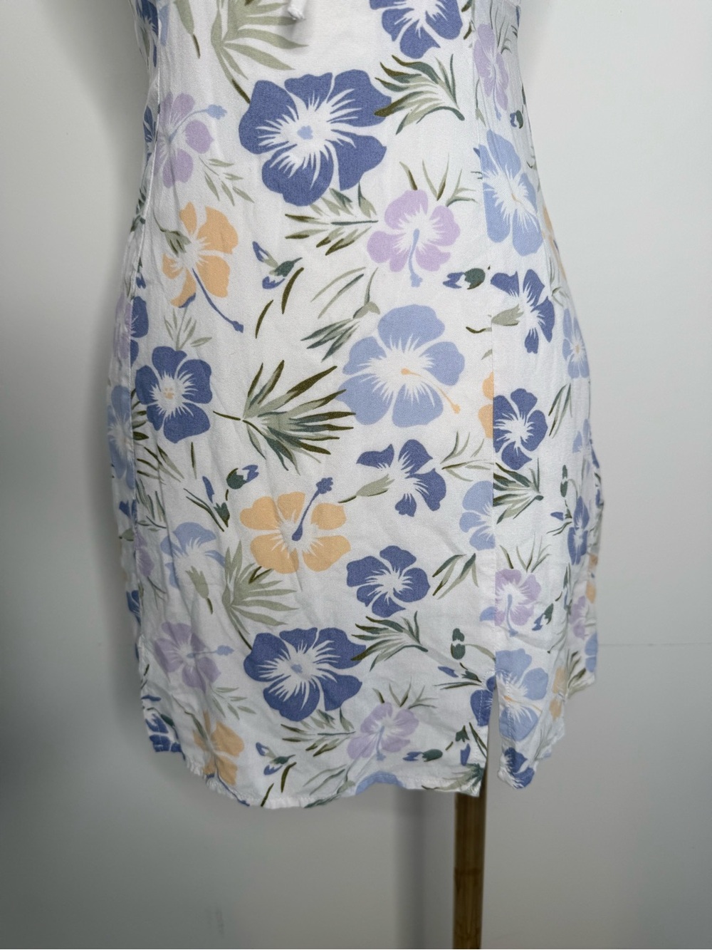 Abercrombie & Fitch White Floral Tie-Front Mini Dress - Picture 2 of 10